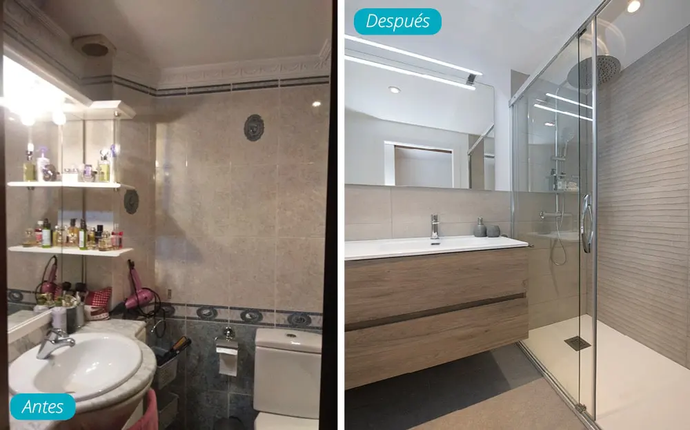 Antes y después baño con ducha y mueble acabado madera. Estilo moderno y líneas simples en Barcelona