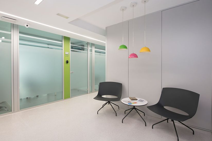 Sala de espera oficina alquiler