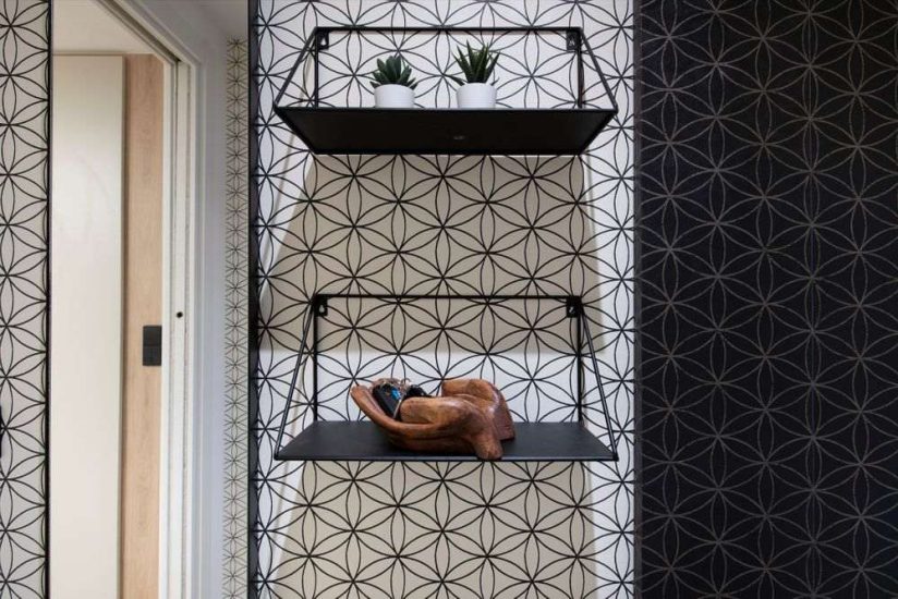 Estanterías de pared de hierro negro para el recibidor